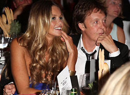 2007-09-05-elleandmacca.jpg