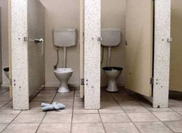 2007-09-17-craigsbathroom.jpg