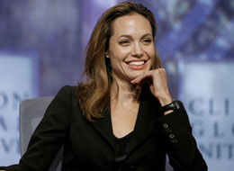 2007-10-03-angelinanudehoax.jpg
