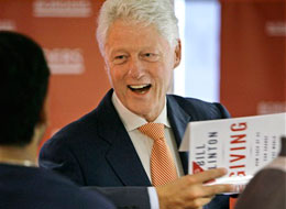 2007-10-22-clinton_giving.jpg