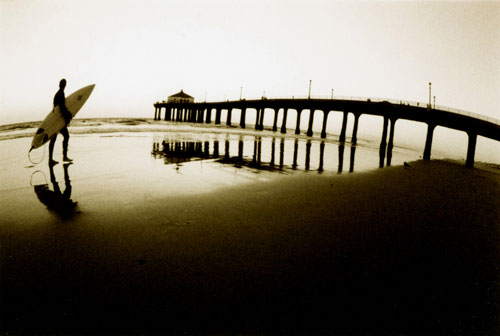 2007-10-25-pierandsurfboard.jpg