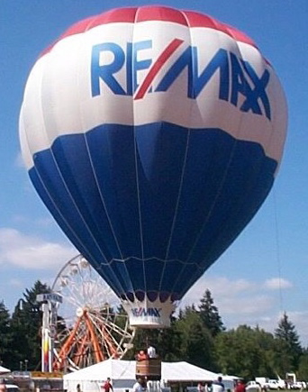 2007-12-06-REMAX.jpg