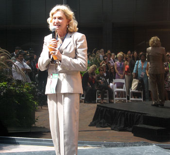 carolyn maloney re-creation