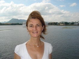 2008-09-16-LAKEPALACELASTX.jpg