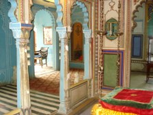 2008-09-16-UdaiperCitypalacex.jpg