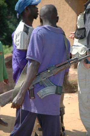 2008-09-25-congo_soldier.JPG