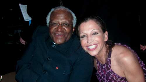 2008-11-24-DesmondTutuandWendyHuffington.jpg