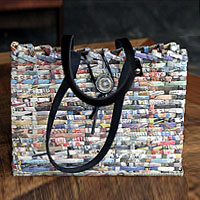 2009-01-08-smallnewspaperpurse