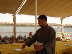 2009-01-10-xxxdinnerset.jpg