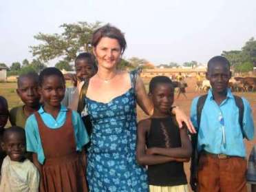 2009-04-05-KLB_with_children.jpg