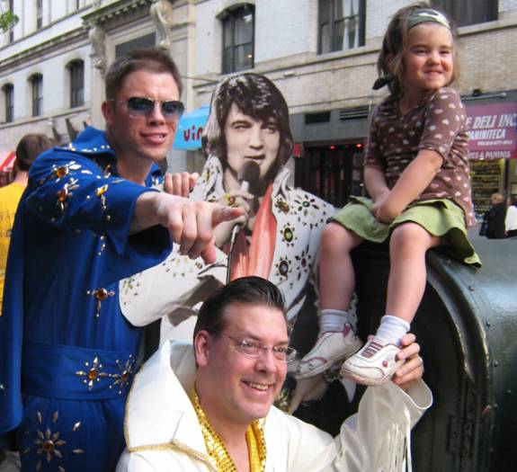2009-05-18-Elvis8.jpg