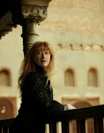 Loreena McKennitt.