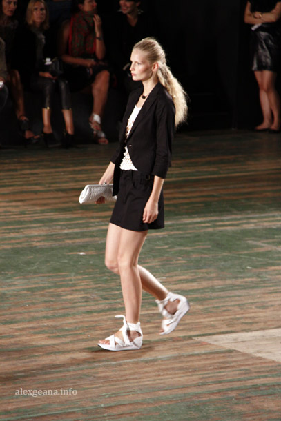 2009-09-14-Y35.jpg