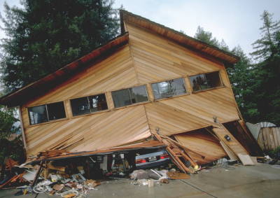 2009-10-16-cover03flathouse.jpg