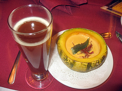 2009-10-30-PumpkinBeerSoup.jpg