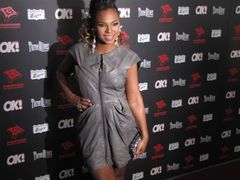 2010-01-31-GrammyAshanti2.jpg