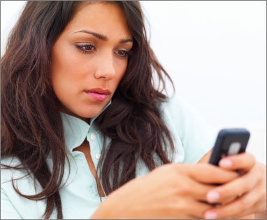2010-05-27-woman_texting382x314.jpg