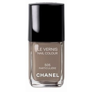 2010-07-21-Huffington_Post_Chanel_Nail_Color.jpg