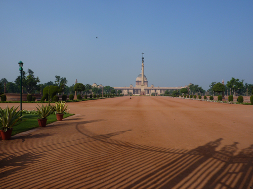 2010-08-12-govt.jpg