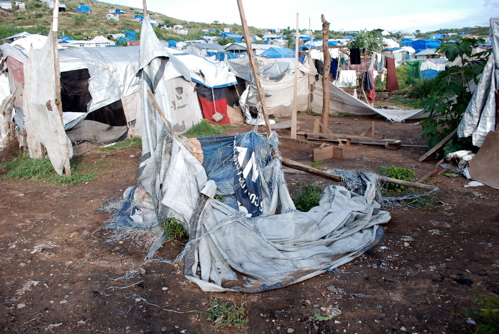 campo distrutto uragano tomas haiti