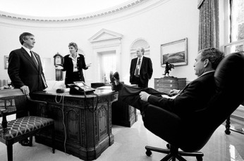 2010-12-20-bushfeetdesk.jpg