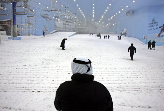 2011-01-05-skidubai.jpg