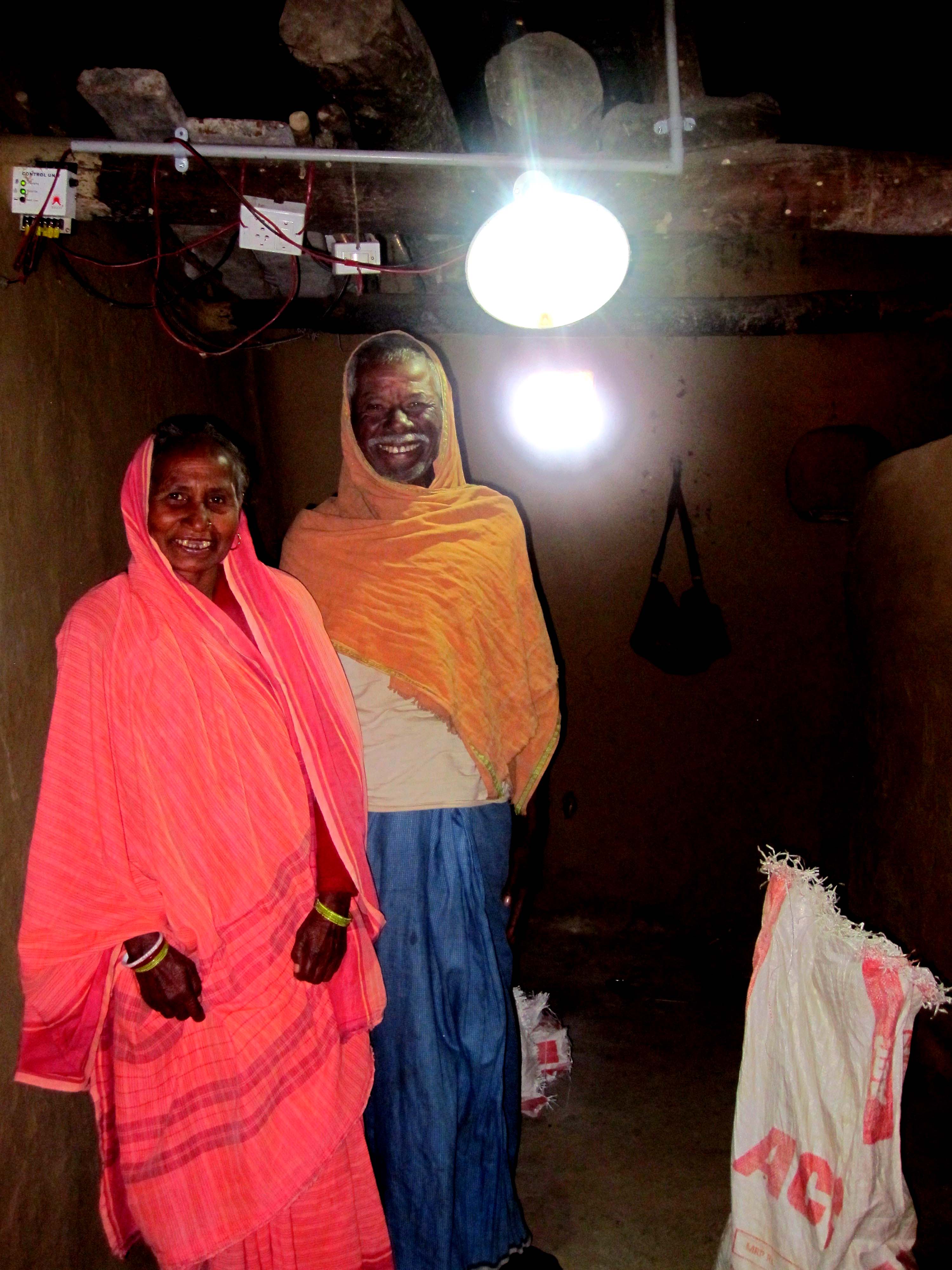 Rural Women Turn Solar Energy Entrepreneurs in Indian Village