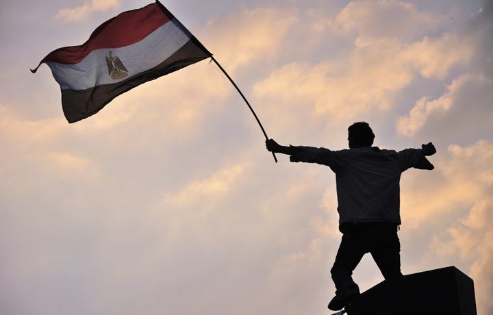 2011-03-04-Egyptian_Flag.png