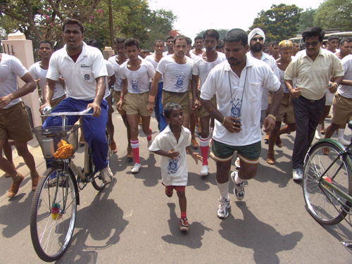 http://images.huffingtonpost.com/2011-11-03-MarathonBoyBudhiaBiranchi.jpg