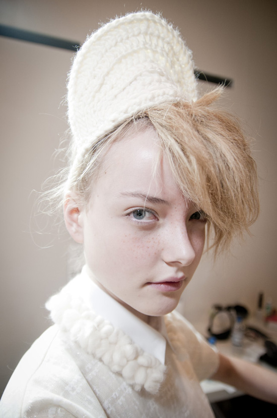 2012-02-20-GoddessGuide2012_LFWAW_SimoneRocha_38.jpg