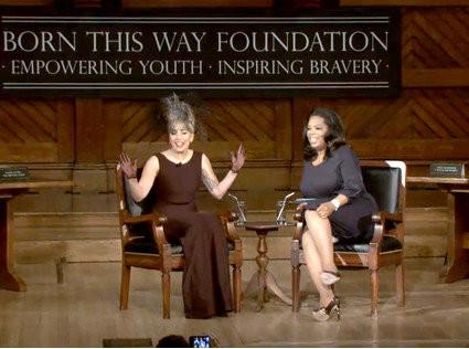 2012-03-05-LadyGagaandOprahWinfrey.jpg