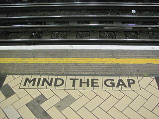 2012-04-28-Mind_the_gap.JPG
