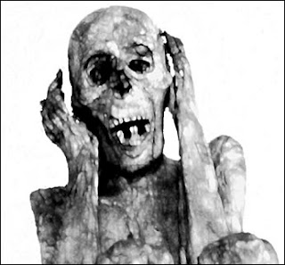 2012-05-02-mummy1.jpg