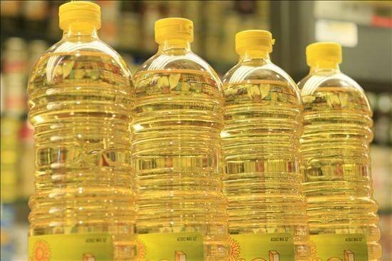 2012-05-10-Refined_Soybean_Oil.jpeg