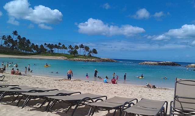 2012-07-02-Hawaii_Beach_June_2012.jpg