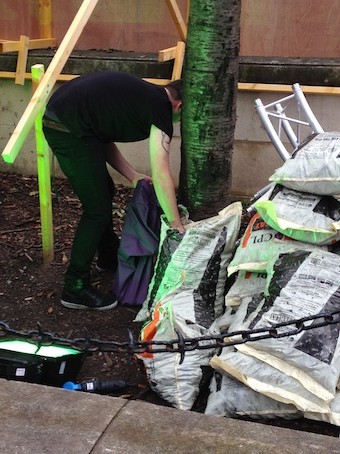 2012-08-08-Propsourcing_Sandbags.jpg