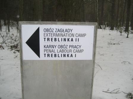 2012-08-31-signtoextcamp.jpg