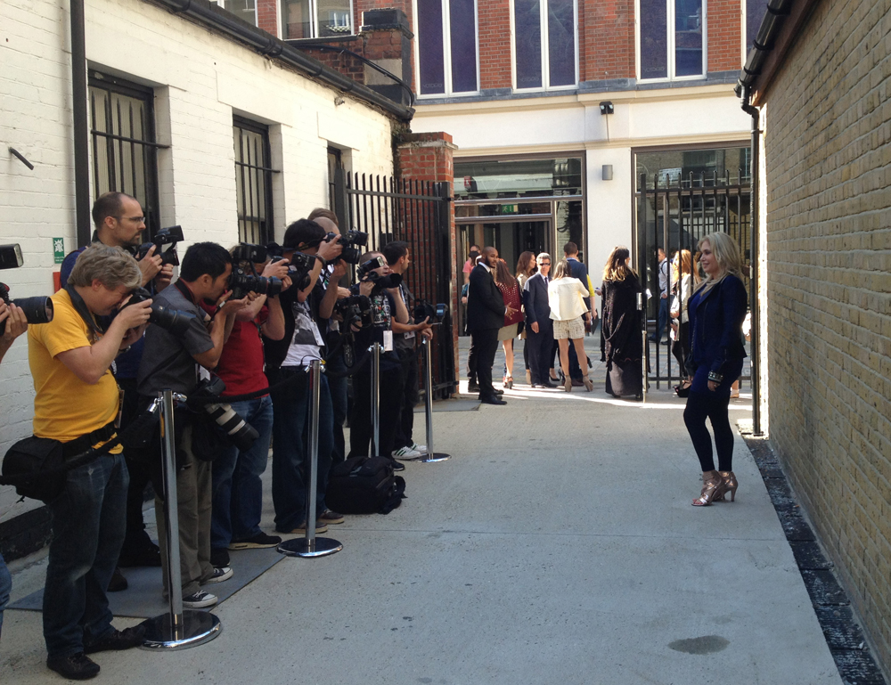 2012-09-14-BrixoutsidetheZoeJordanVenue.jpg