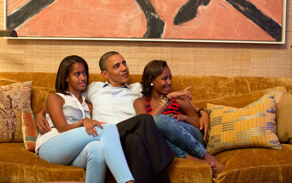 2012-09-27-Obamahijas.jpg