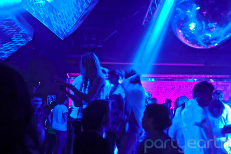 2012-12-03-ministryofsound_s460.jpg