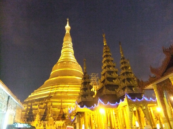 2013-01-10-FruitmarketPhangNa149600x450.jpg