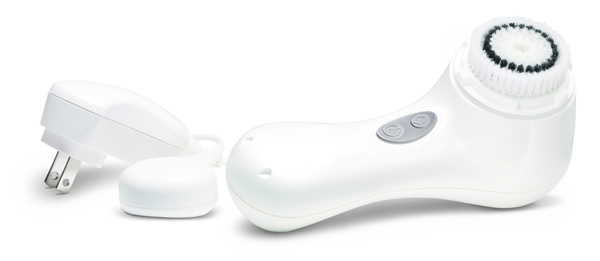 2013-01-21-MIA_2_White_Charger.jpg