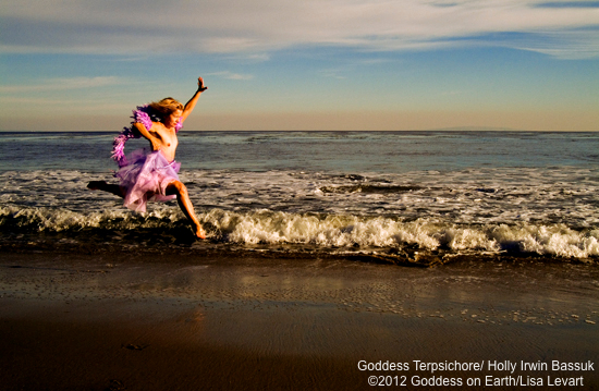 2013-01-28-Terpsichore_1.jpg ©2013 Lisa Levart Goddess on Earth