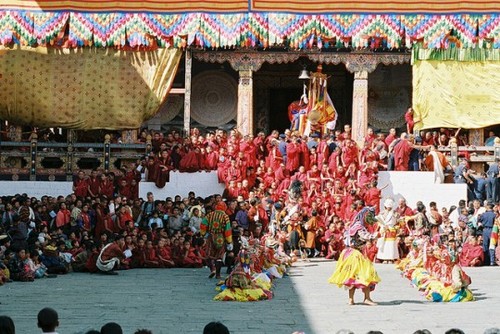 2013-03-27-Bhutanfestival.jpg
