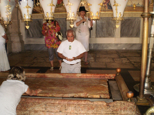 Easter Mike Ghouse praying at Jesus burialspot.JPG