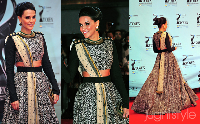 2013-04-08-NehaDhupia.jpeg