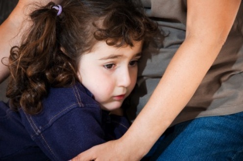 2013-04-17-girlhuggingmomforcomfort.jpg
