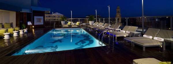 2013-05-21-CourtesyDonovanHouse.jpg