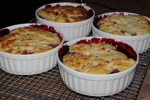 2013-08-09-BlackberryCobbler.JPG