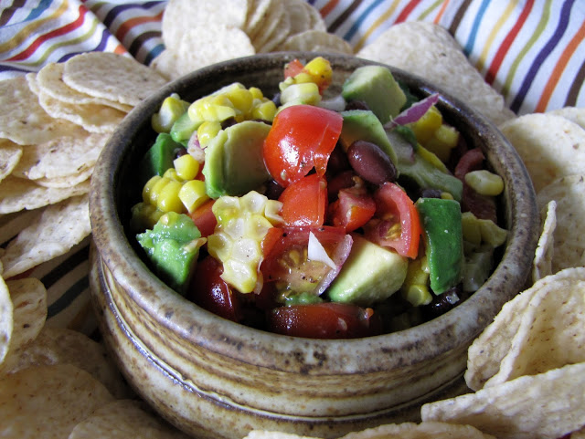 2013-09-18-AvacadoBlackBeanSalsa.JPG